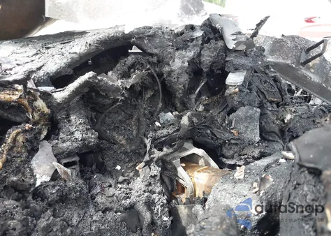 2017 Land Rover Range Rover Evoque Hse из США, поврежденный, VIN SALVR2BG1HH177714